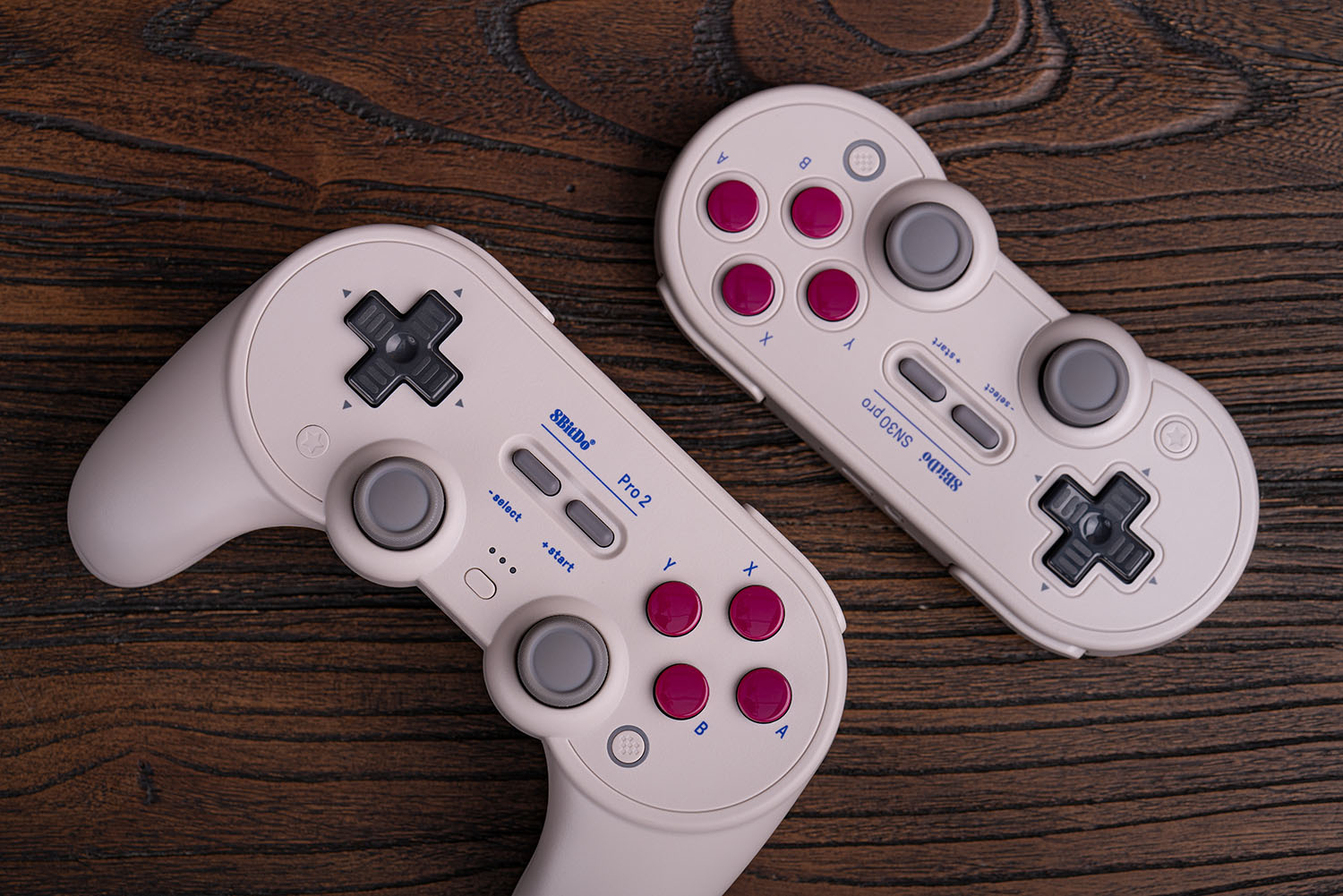 8Bitdo Pro2 Bluetooth Game Con - Turing Pi 2 recension och pris